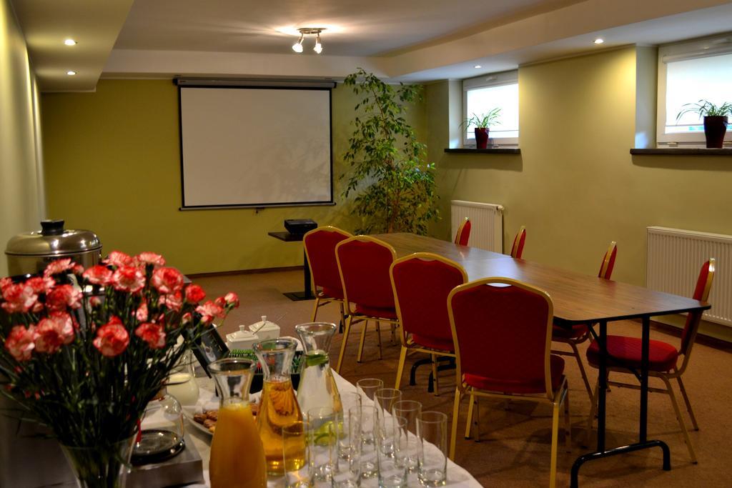 פרוז'ץ' גאנסקי Hotel Gorski מראה חיצוני תמונה
