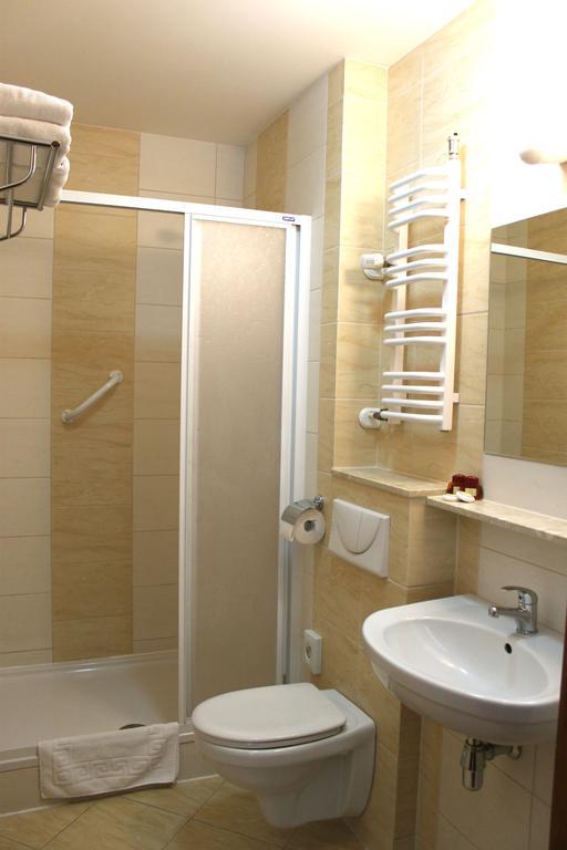 פרוז'ץ' גאנסקי Hotel Gorski מראה חיצוני תמונה