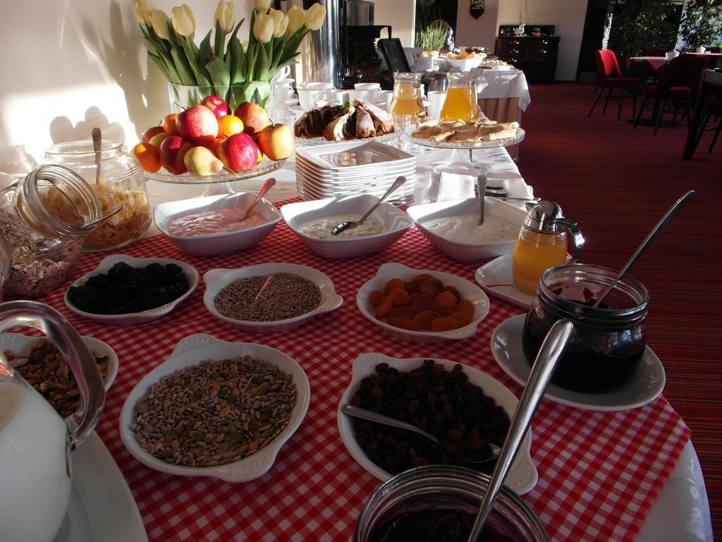 פרוז'ץ' גאנסקי Hotel Gorski מראה חיצוני תמונה